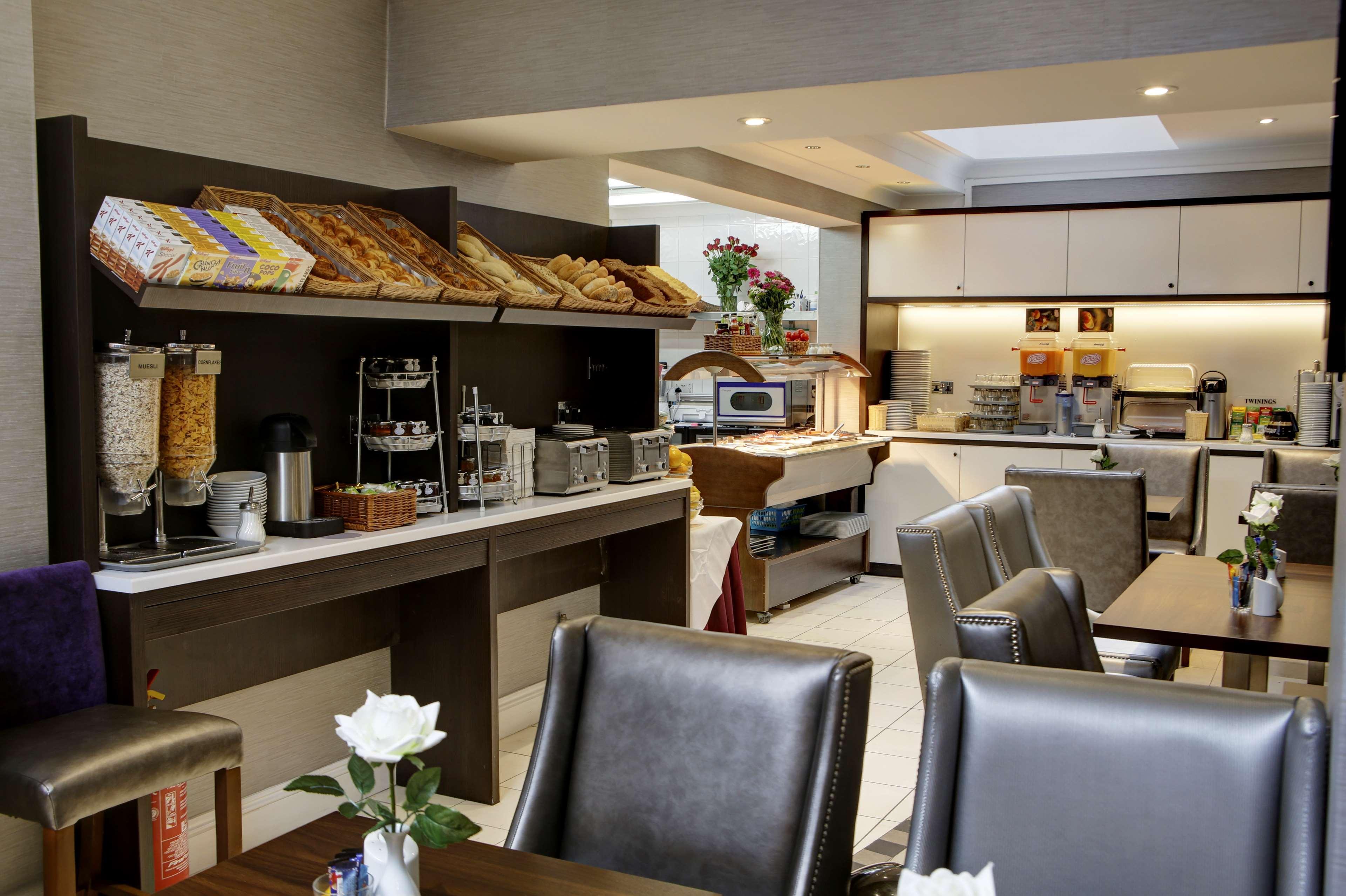 Best Western Victoria Palace Лондон Екстериор снимка