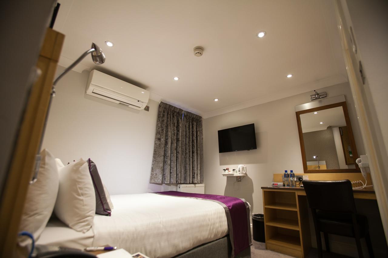 Best Western Victoria Palace Лондон Екстериор снимка