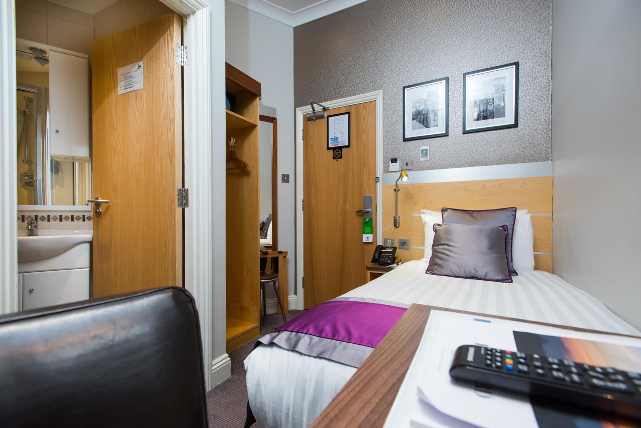 Best Western Victoria Palace Лондон Екстериор снимка